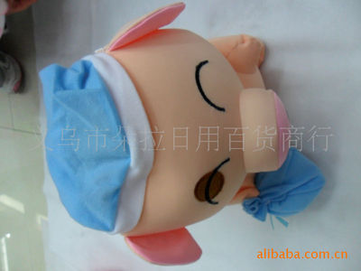 供應麥兜豬抱枕——義烏朵拉日用百貨商行優質產品介紹